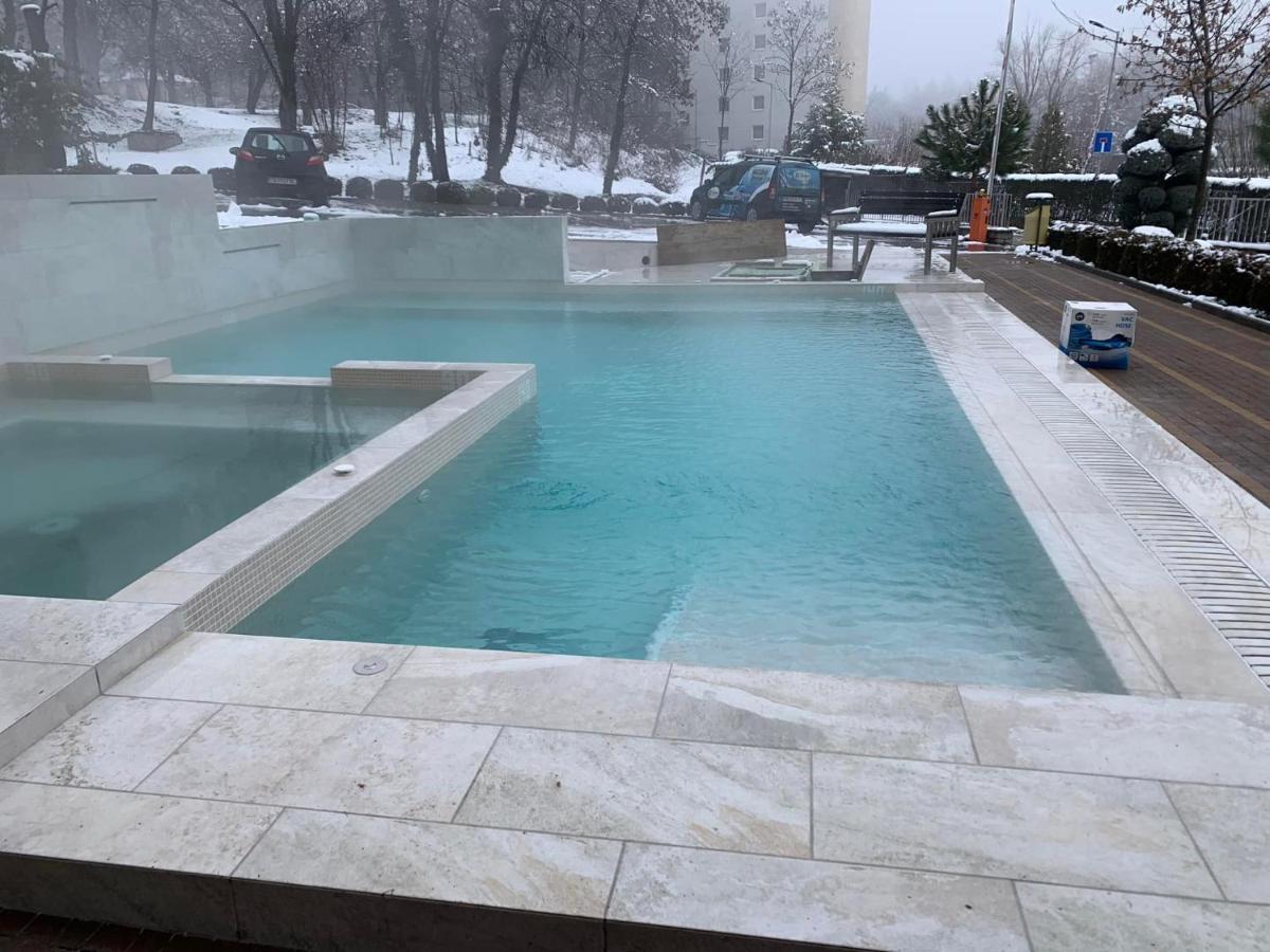 Hotel Victoriya'S House Hisarya Esterno foto