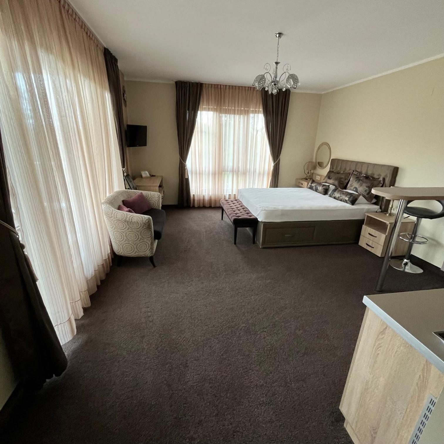 Hotel Victoriya'S House Hisarya Esterno foto