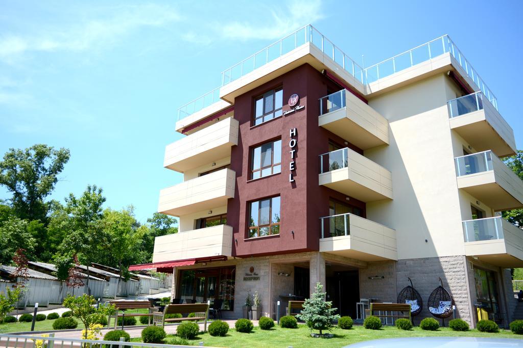 Hotel Victoriya'S House Hisarya Esterno foto