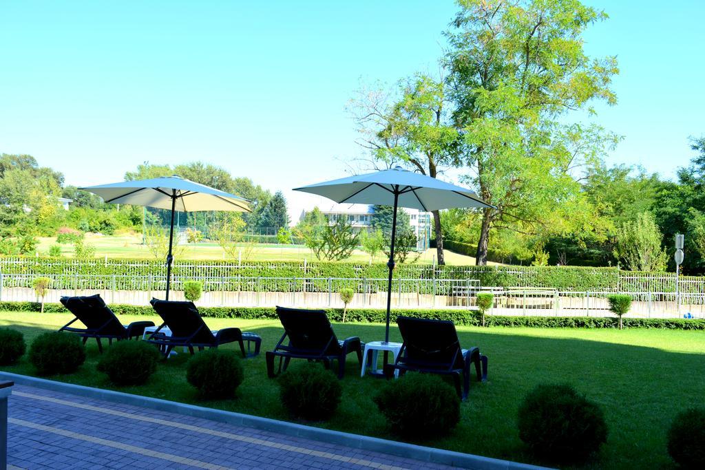 Hotel Victoriya'S House Hisarya Esterno foto